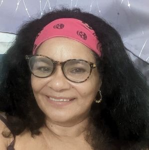 Meet your Posher, Juana